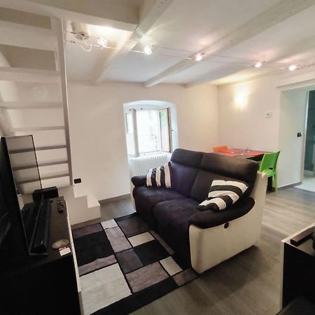 Casa Maghin , Appartamento Con Vista Prosto di Piuro Eksteriør billede